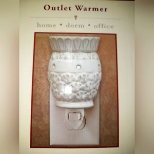 Tuscany outlet warmer